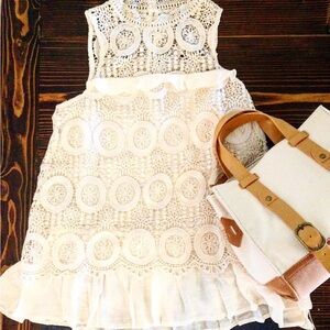 Entro White Lace Sleeveless Top